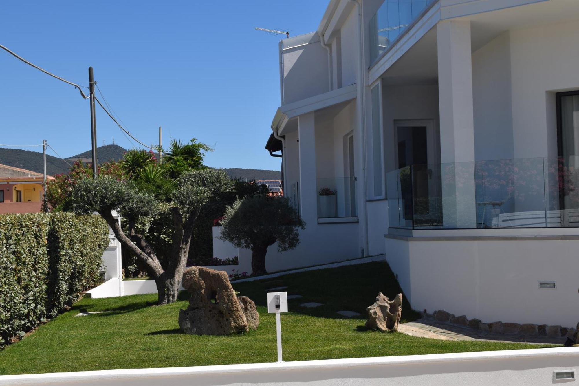 Chic & Charme Luxury Rooms Olbia Exterior photo